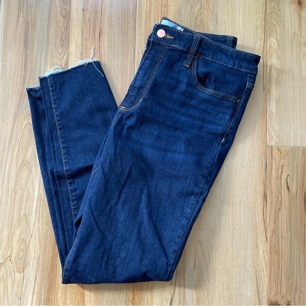 Universal Thread Indigo High-Rise Skinny Jeans